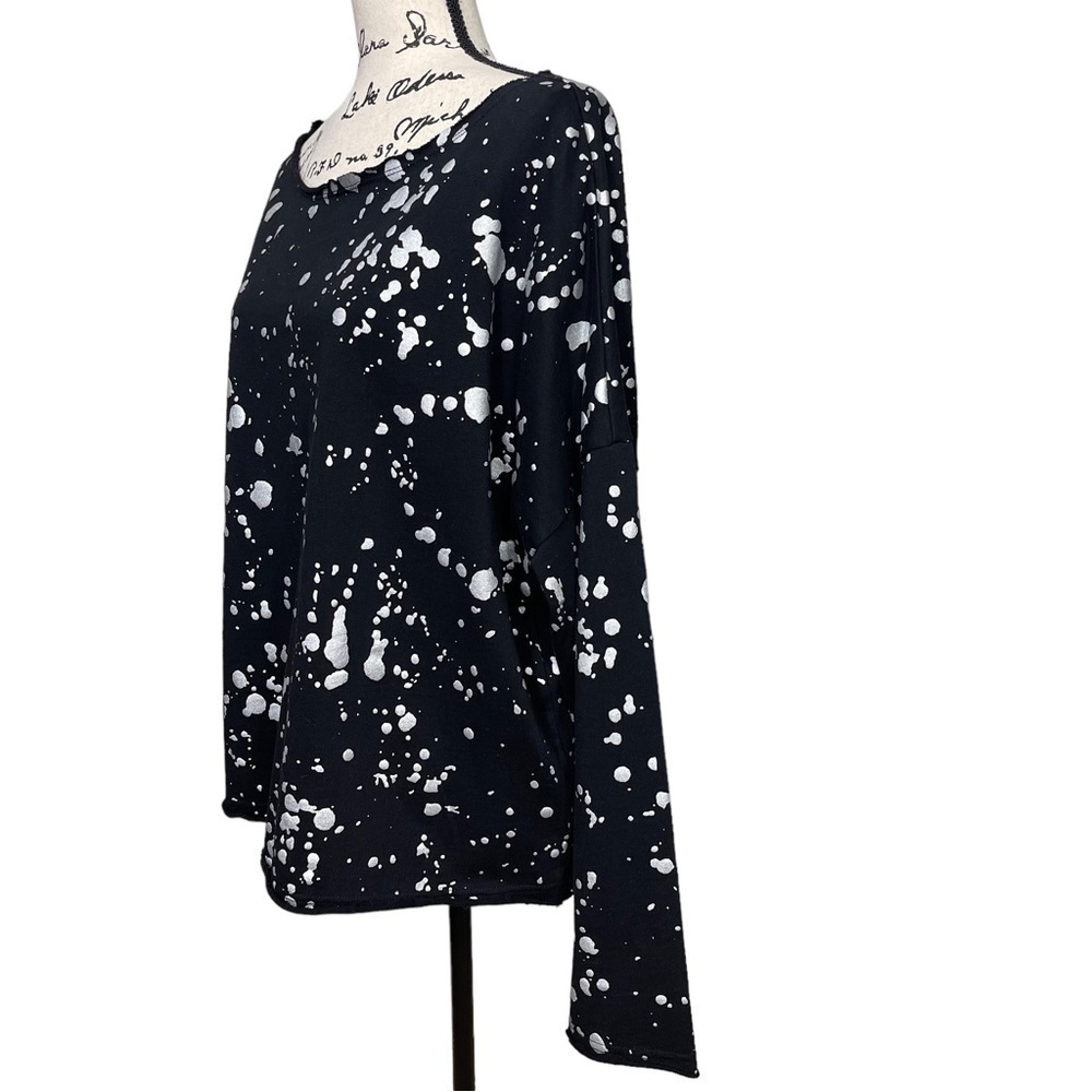 New FATE Boutique Splashed Design Black and Silver Elevated Sweatshirt NWT - Picture 3 of 10